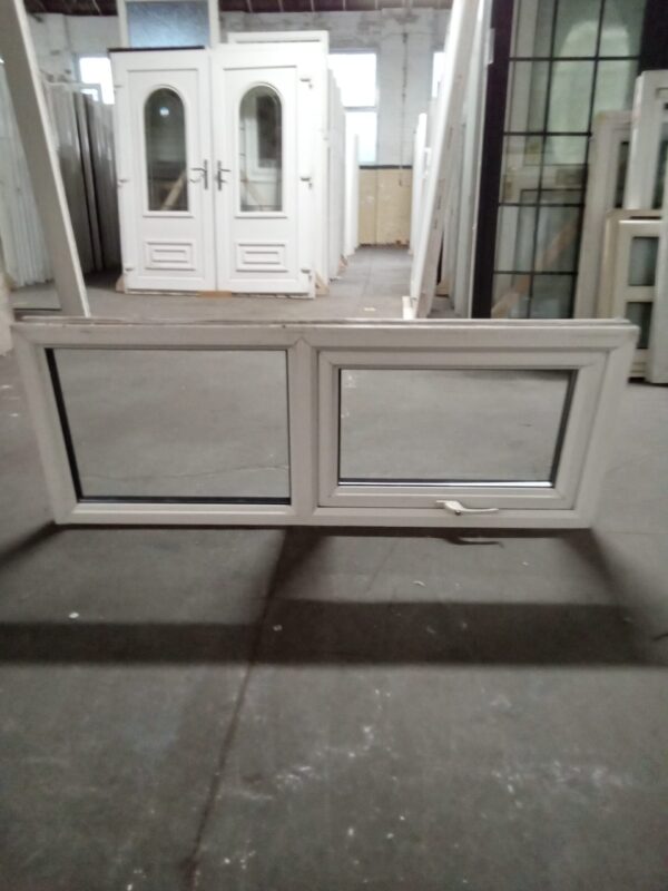 Used White Upvc Window 1340mm x 520mm W0412 - Image 2