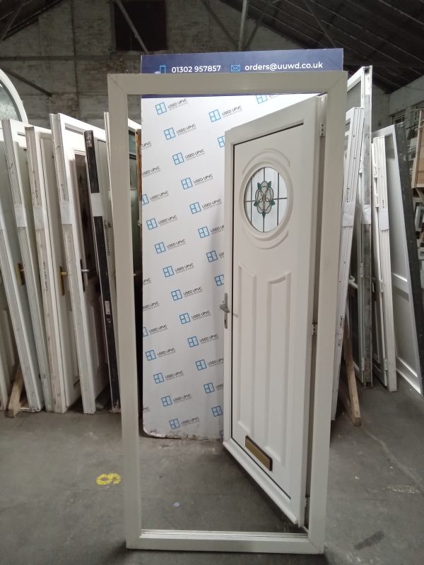 Used White Upvc Front Door 900mm x 2050mm 0172 - Image 5
