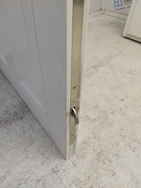 Used White Composite Front Door 895mm x 1980mm 0315 - Image 8