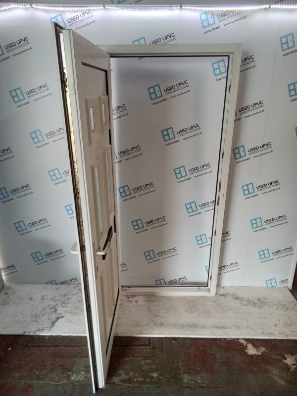 Used White Upvc Front Door 930mm x 2010mm C6024 - Image 4