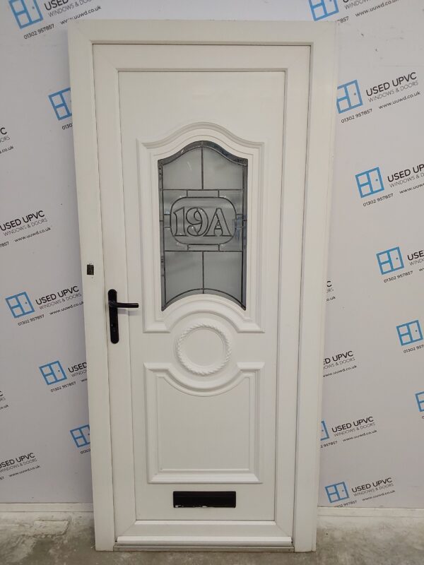 Used White Upvc Front Door 930mm x 2070mm (reduce to 915mm) 0387