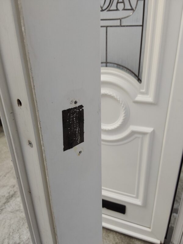 Used White Upvc Front Door 930mm x 2070mm (reduce to 915mm) 0387 - Image 5