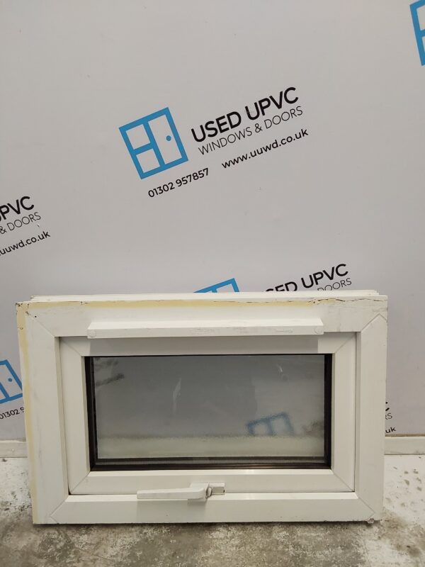 Used White Upvc Window 645mm x 415mm W0414 - Image 2