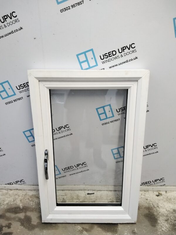 Used White Upvc window 610mm x 955mm W0446 - Image 4