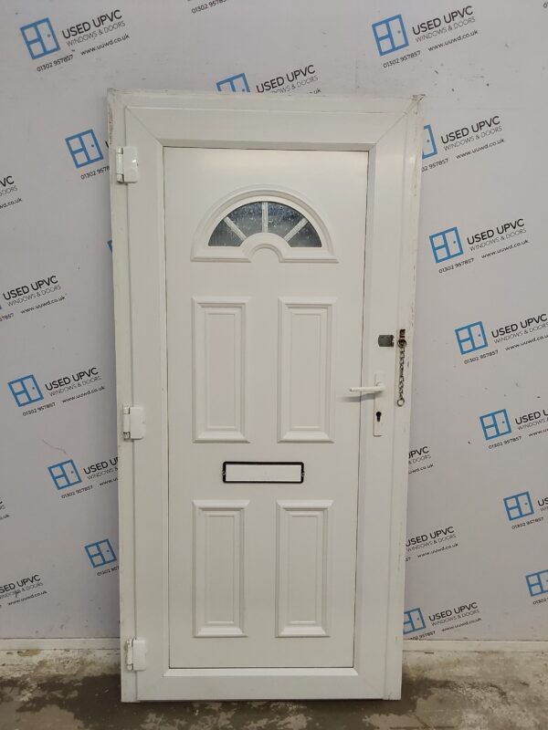 Used White Upvc Front Door 950mm x 1975mm 0441 - Image 2