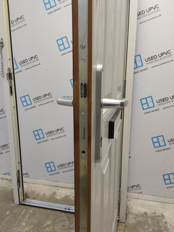 Used Black Composite Front Door 890mm x 2025mm 0368 - Image 5