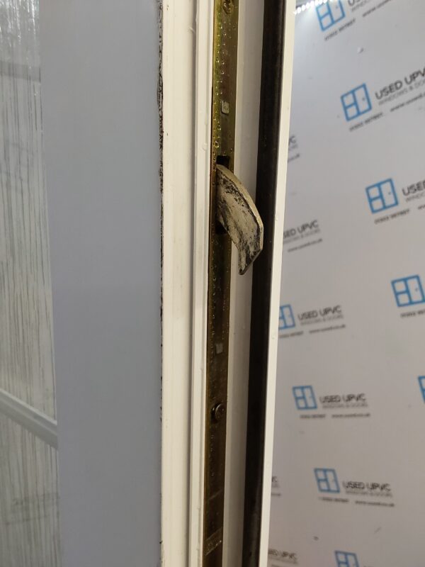 Used White Upvc Back Door 950mm x 2040mm (reduce to 920mm) C12D49 - Image 4