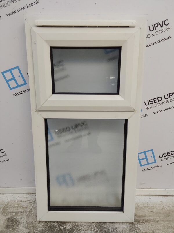 Used White Upvc Window 500mm x 980mm C2B106