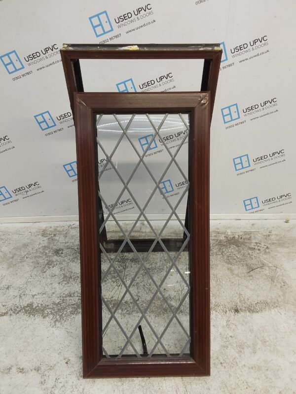 Used Woodgrain Upvc Window 565mm x 1180mm C2B079 - Image 2