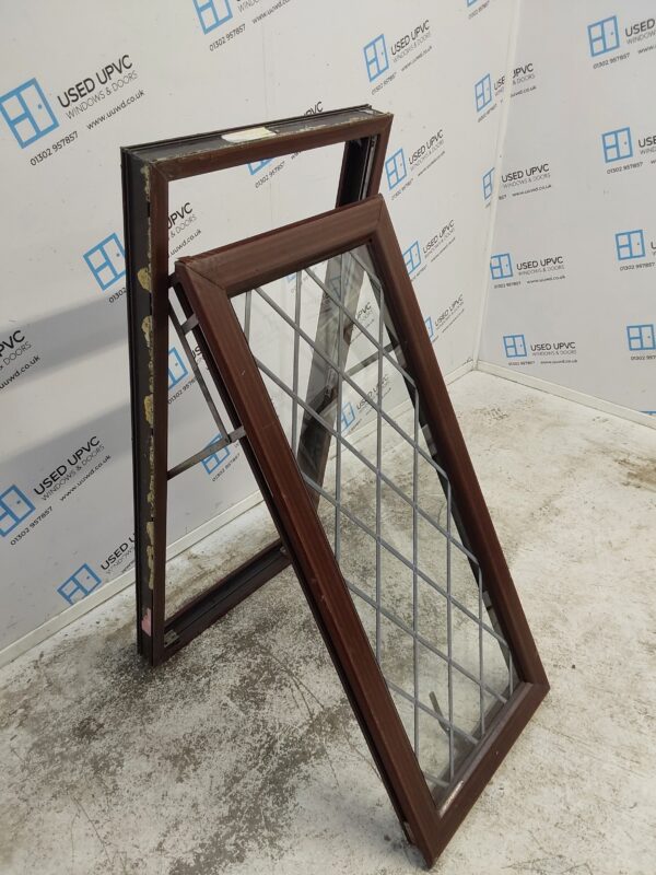 Used Woodgrain Upvc Window 565mm x 1215mm C2B084 - Image 3