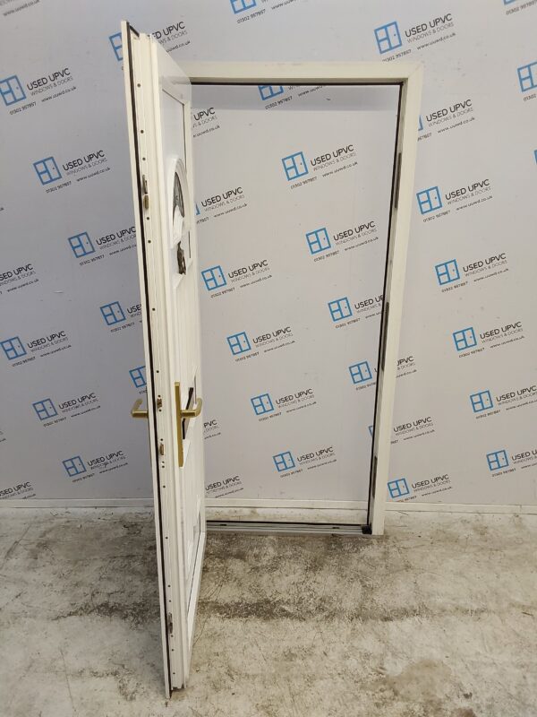 Used White Upvc Front Door 930mm x 2020mm 0094 - Image 3