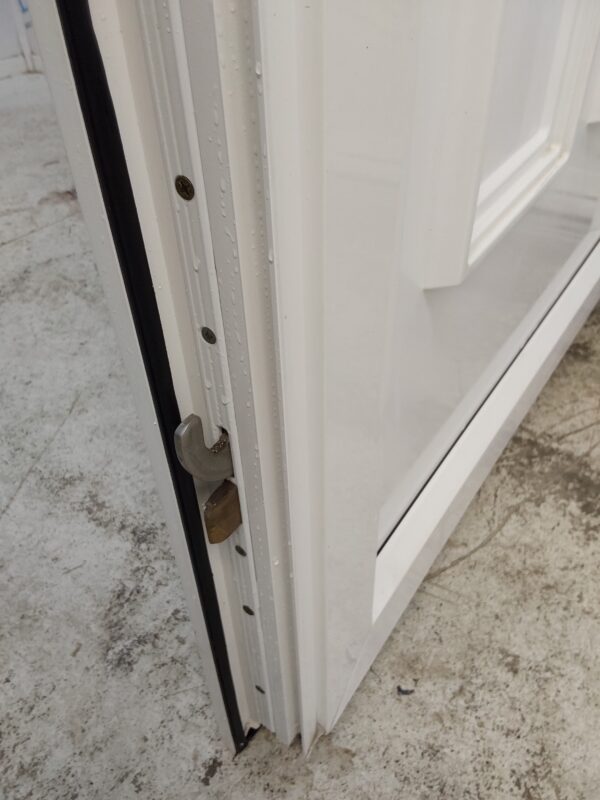 Used White Upvc Front Door 930mm x 2020mm 0094 - Image 6