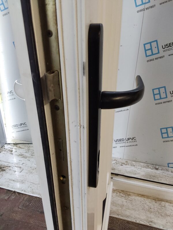 Used White Upvc Front Door And Toplight 860mm x 2495mm 0406 - Image 6