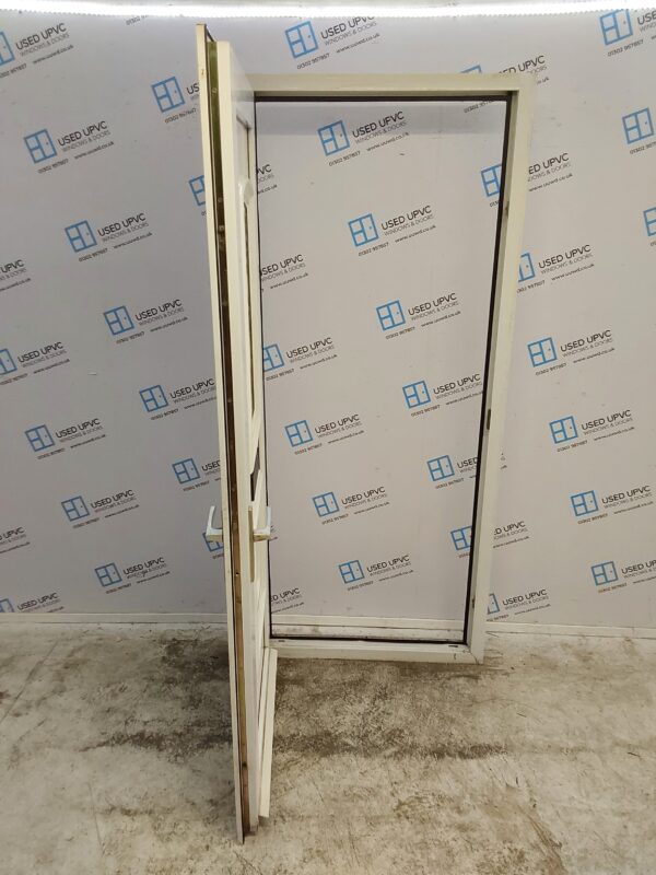 Used White Upvc Front Door 930mm x 2125mm 0024 - Image 3