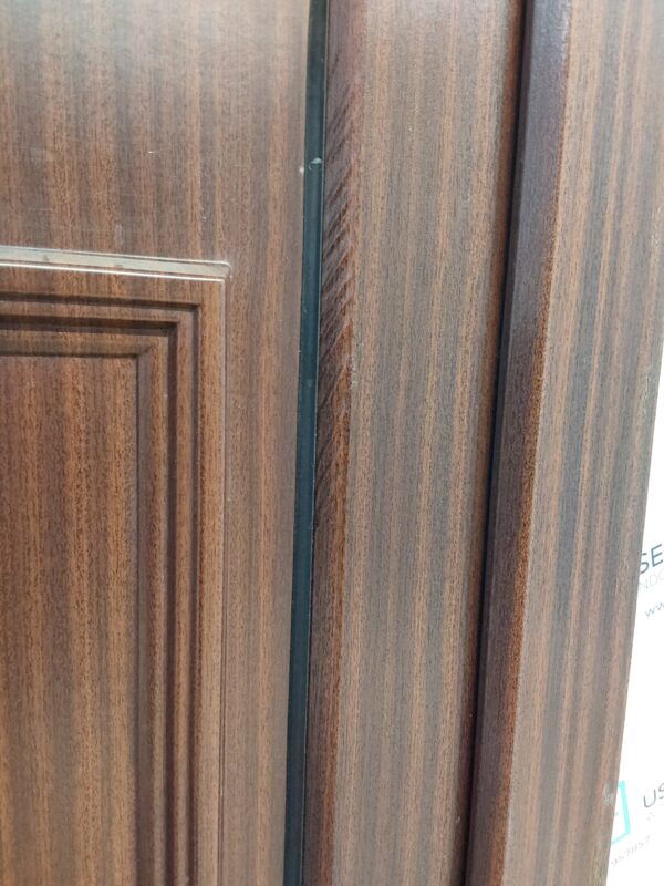 Used Woodgrain Upvc Front Door 880mm x 2100mm 0268 - Image 4