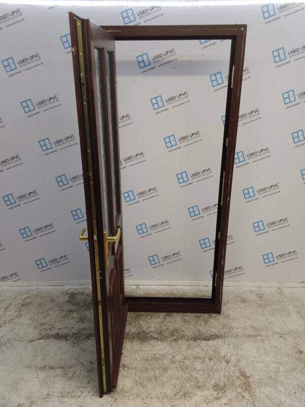 Used Woodgrain Upvc Front Door 880mm x 2100mm 0268 - Image 3