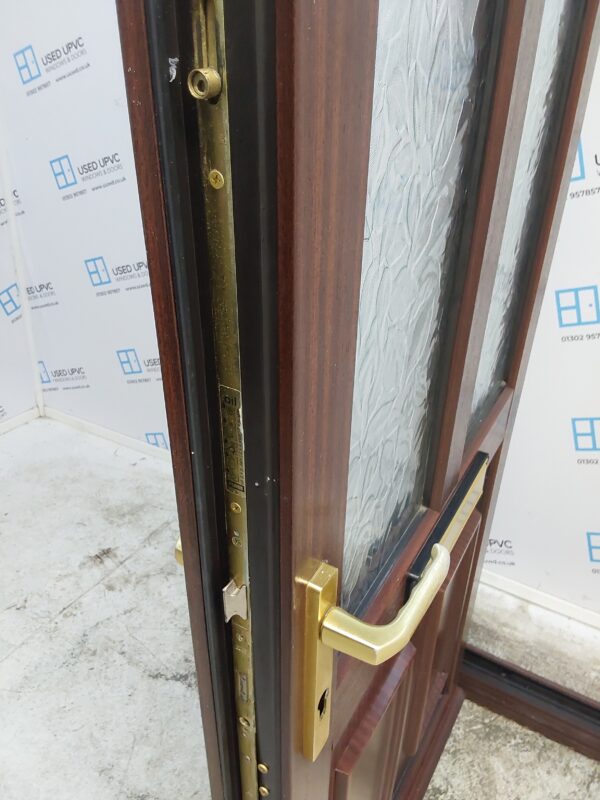 Used Woodgrain Upvc Front Door 880mm x 2100mm 0268 - Image 7