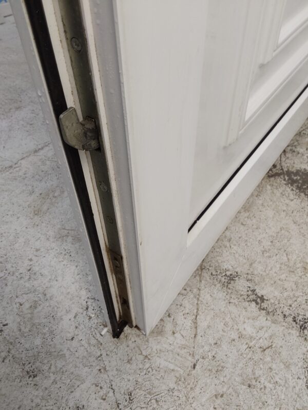 Used White Upvc Front Door 970mm x 2045mm C6041 - Image 13