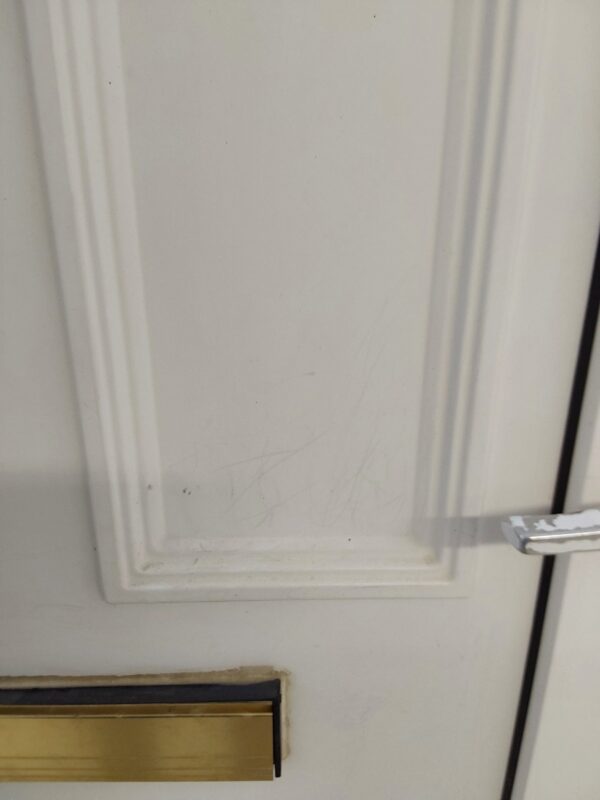 Used White Upvc Front Door 900mm x 2070mm 0502 - Image 17