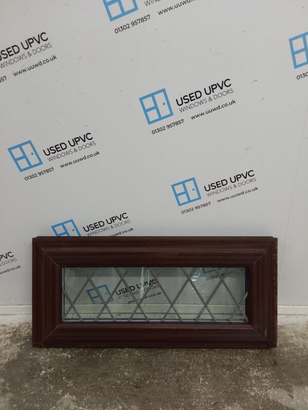 Used Woodgrain Upvc Window 930mm x 420mm W0234