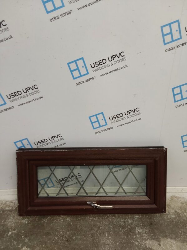 Used Woodgrain Upvc Window 930mm x 420mm W0234 - Image 4