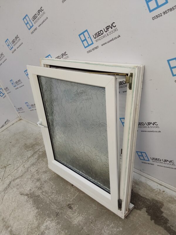 Used White Upvc Tilt And Turn Window 905mm x 1080mm (Reduce To 895mm) SC1029 - Image 4