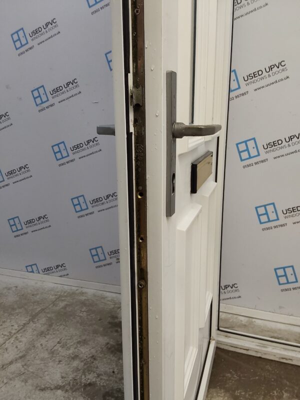 Used White Upvc Front Door 955mm x 2030mm 0183 - Image 5