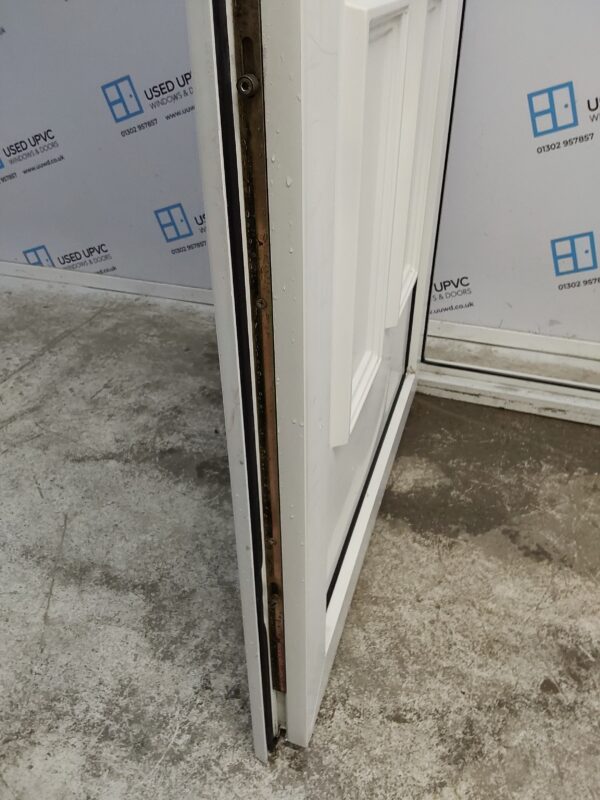 Used White Upvc Front Door 955mm x 2030mm 0183 - Image 6