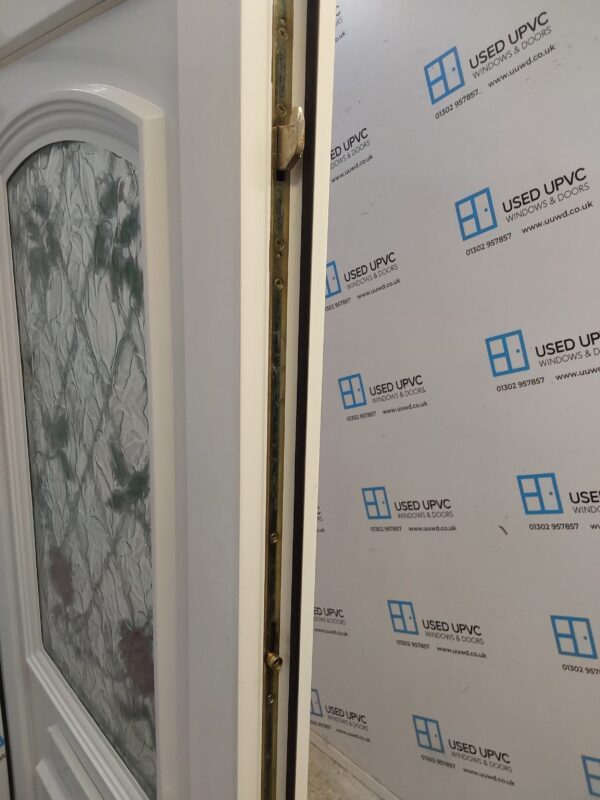 Used White Upvc Front Door 865mm x 2025mm 0475 - Image 4