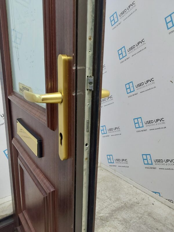 Used Woodgrain Upvc Front Door 890mm x 2090mm (Reduce To 860mm) C6059 - Image 5
