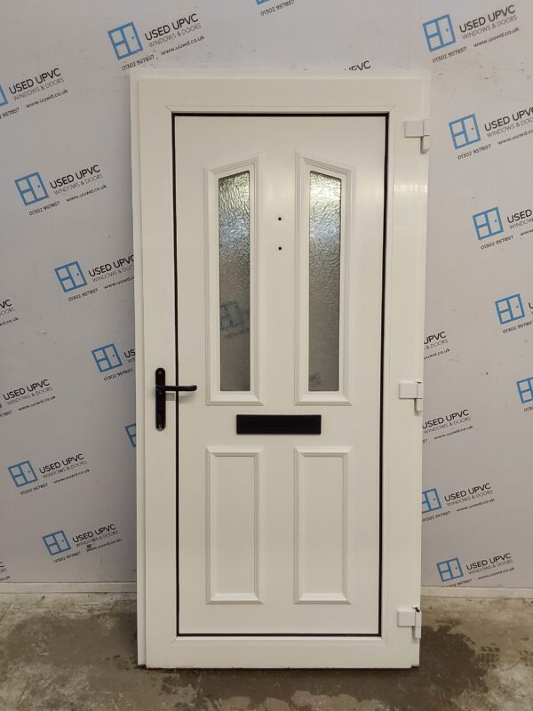 Used White Upvc Front Door 995mm x 2045mm C8D40 - Image 2