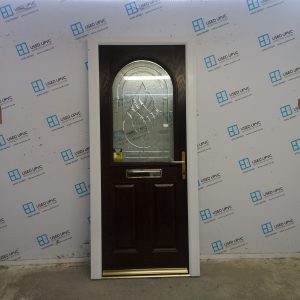 Used Rosewood Composite Front Door 920mm x 2045mm (Reduce To 880mm) 0407