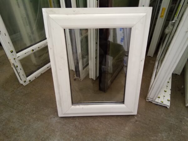 New White Upvc Window 600mm x 750mm NW055