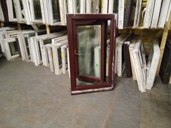 Used Rosewood Upvc Window 615mm x 1040mm W0327 - Image 2