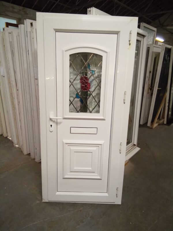 Used White Upvc Front Door 950mm x 2045mm 0558 - Image 2