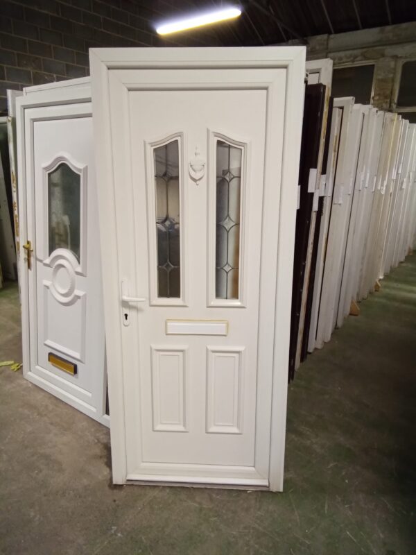 Used White Upvc Front Door 885mm x 2070mm 0075
