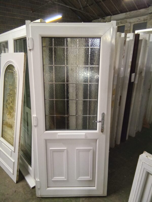 Used White Upvc Front Door 895mm x 2070mm 0273 - Image 2