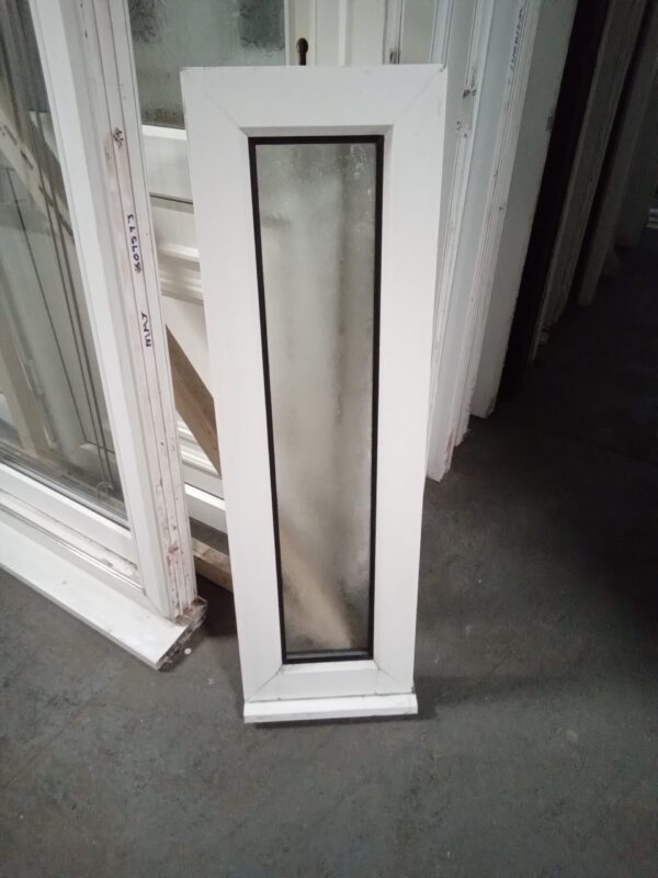 Used White Upvc Window 300mm x 1000mm W0127