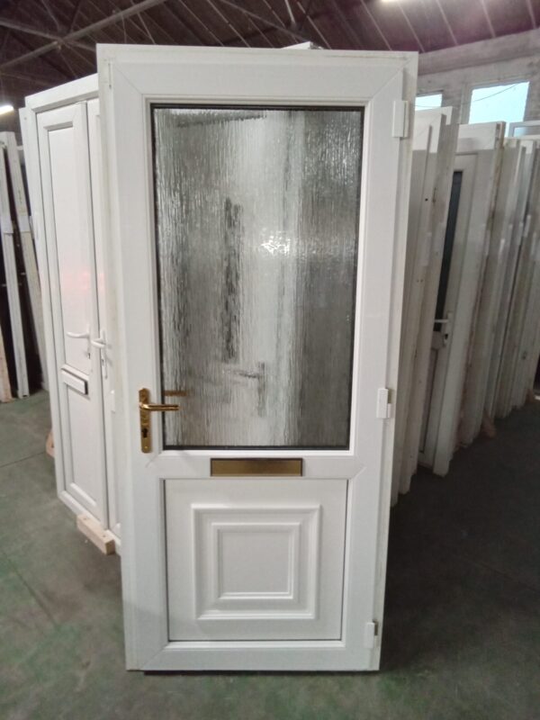 Used White Upvc Front Door 920mm x 2060mm 0424 - Image 2