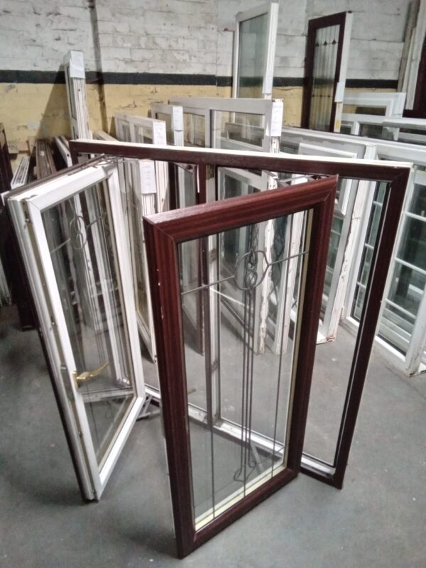 Used Woodgrain Upvc Window LW0120 1265mm x 1310mm - Image 4