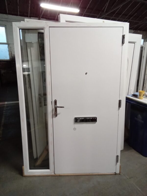 Brand New Light Grey Composite With Side 1385mm x 2060mm NCS1 - Image 2