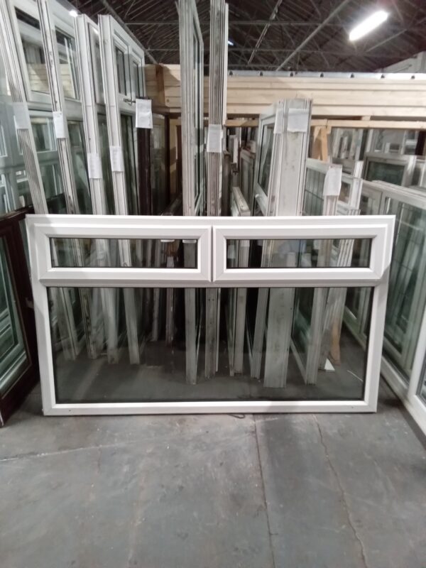 Used White Upvc caravan window 2040mm x 1185mm LW0027