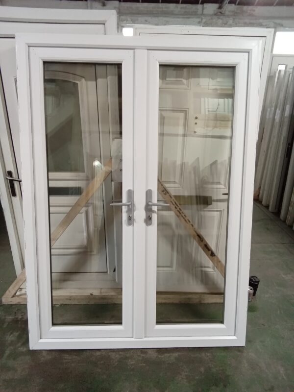 Used Rosewood Upvc French Doors 1500mm x 2045mm EA3 - Image 10