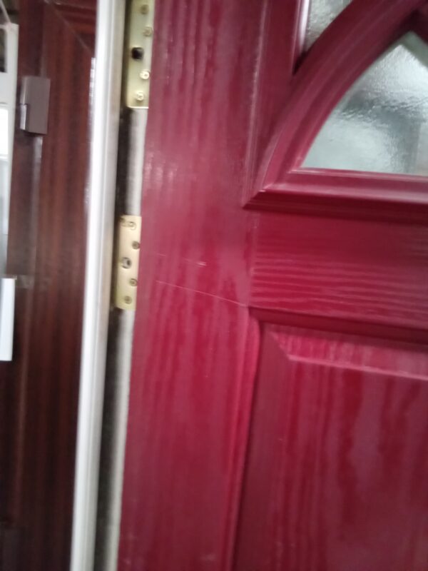 Used red Composite Front door 880mm x 2080mm 0631 - Image 6