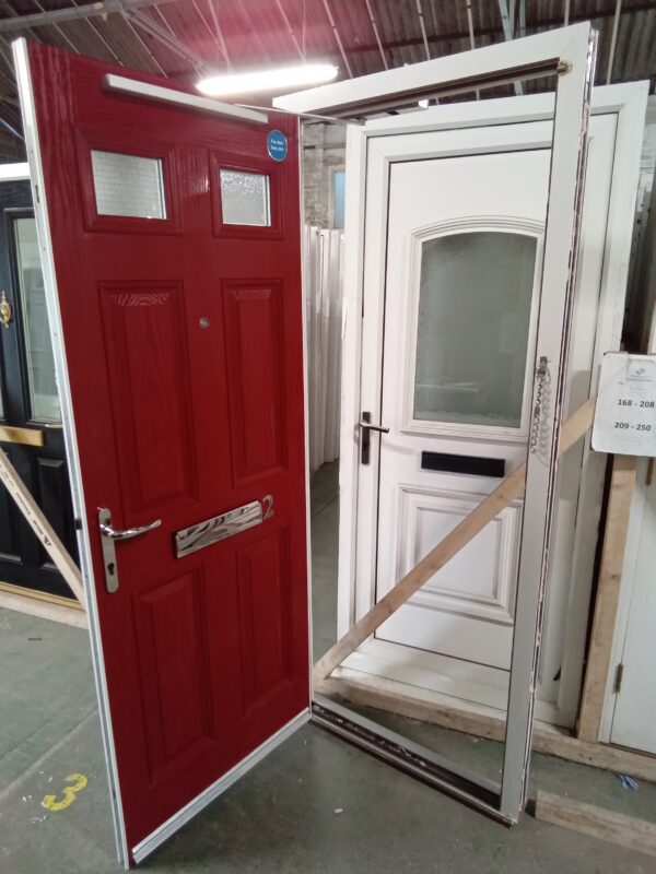 Used red Composite Front door 865mm x 2000mm 0228 - Image 2