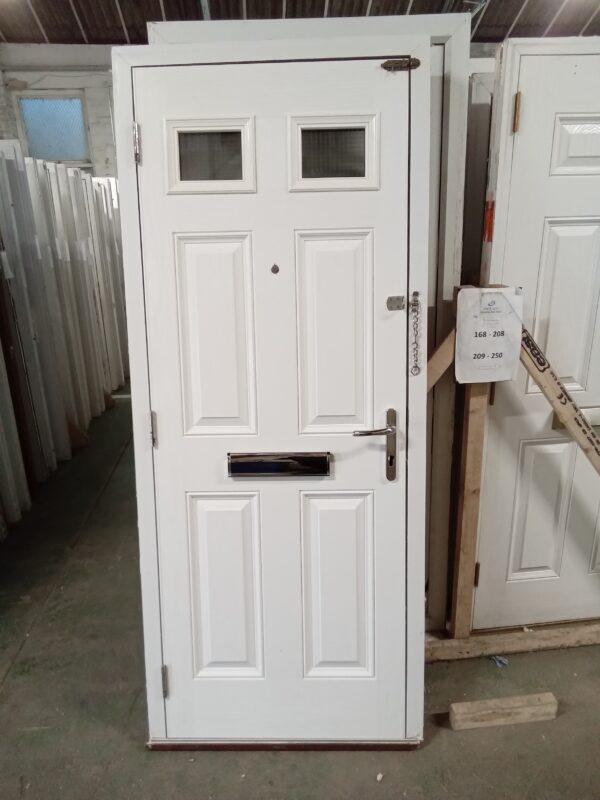 Used red Composite Front door 865mm x 2000mm 0228 - Image 4