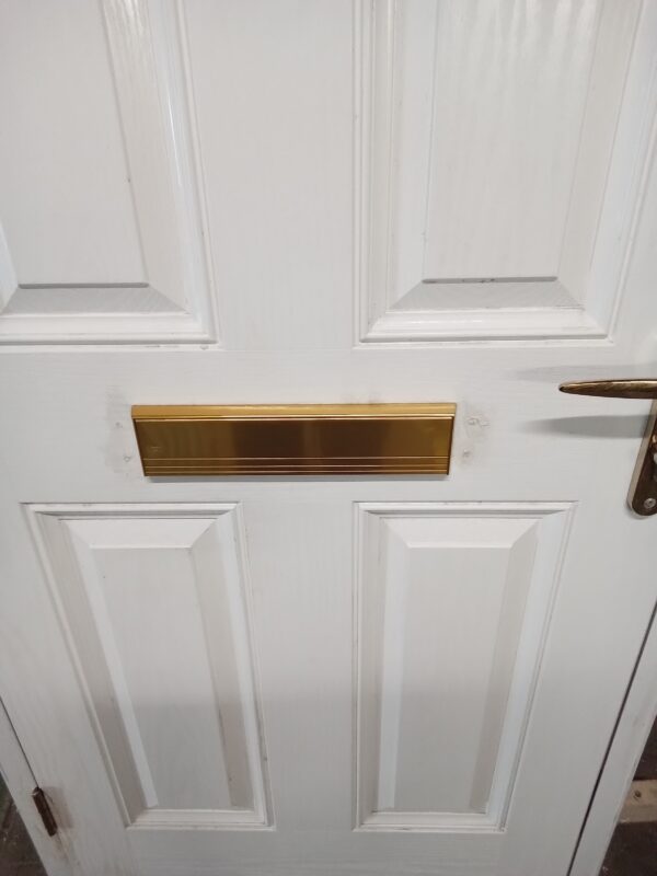 Used White Composite Front Door 875mm x 2075mm 0326 - Image 3