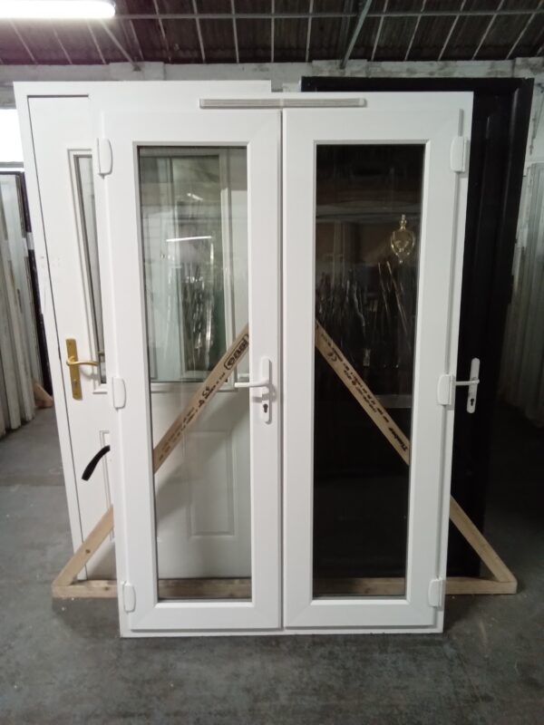 Used White Upvc French Doors 1300mm x 2040mm EA7 - Image 5