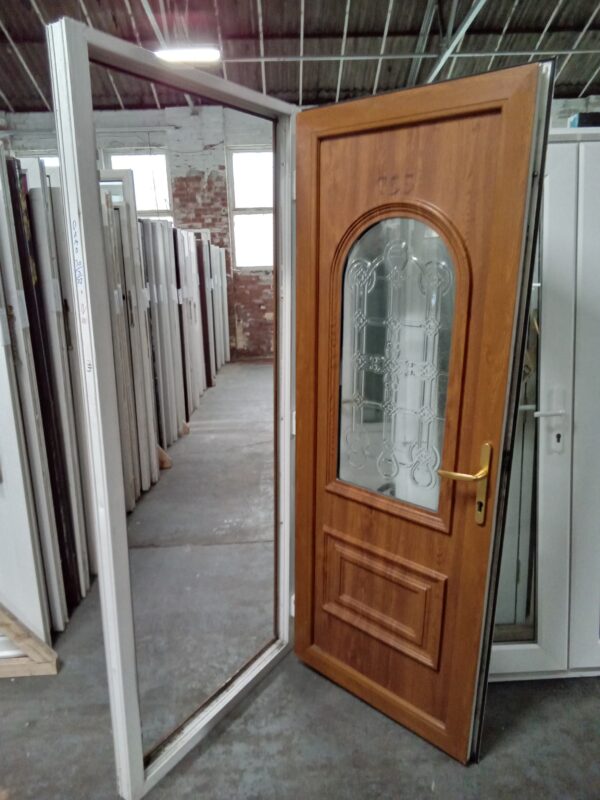 Used Oak Upvc Back Door 860mm x 2100mm 0553 - Image 3