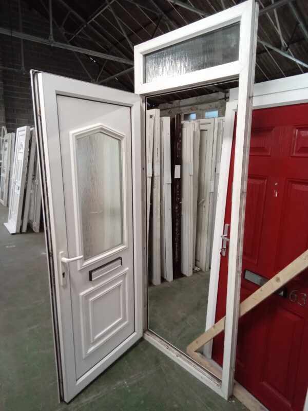 Used White Upvc Front Door And top light 920mm x 2390mm 0275 - Image 3